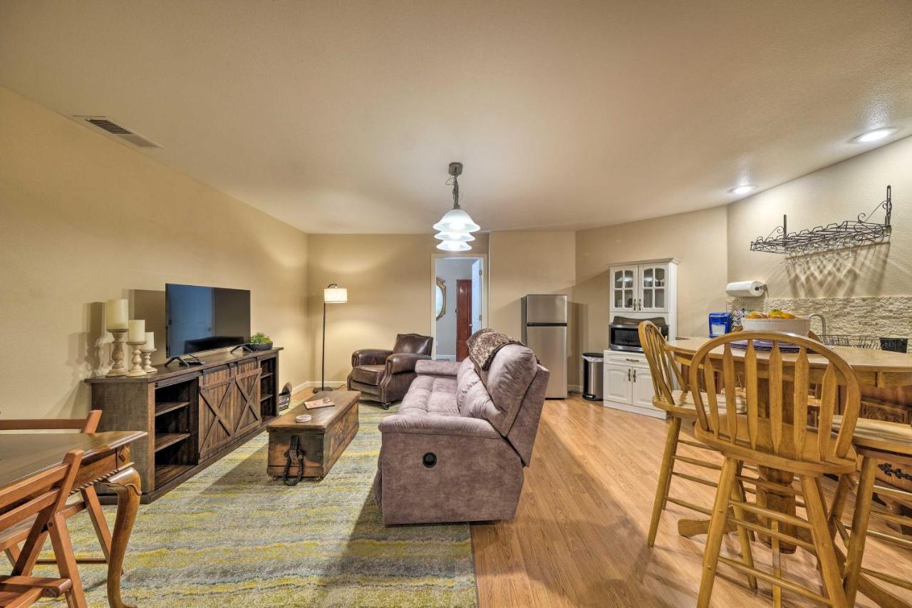 גרובלנד Convenient Apt With Fire Pit About Half-Mi To Lake! מראה חיצוני תמונה