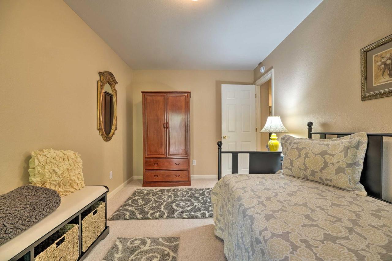גרובלנד Convenient Apt With Fire Pit About Half-Mi To Lake! מראה חיצוני תמונה